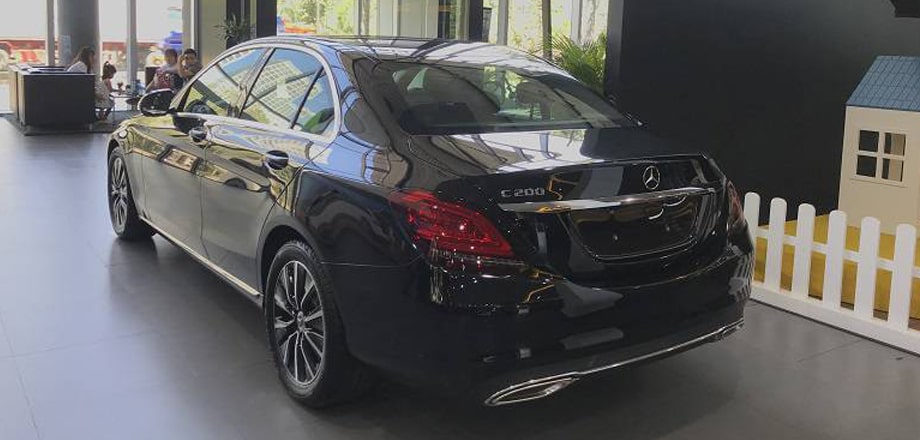 Đánh giá xe Mercedes C200 2020 Đẳng cấp với giá hơn 1 tỷ đồng (20)