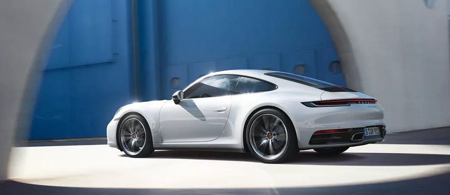 Đánh giá xe Porsche 911 Carrera 4 2020 nhập khẩu chính hãng (1)