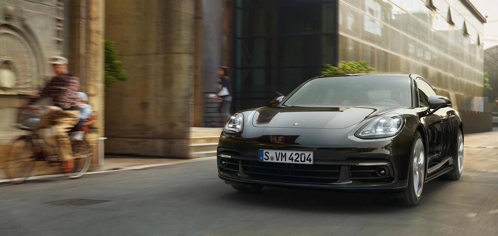 Đánh giá xe Porsche Panamera