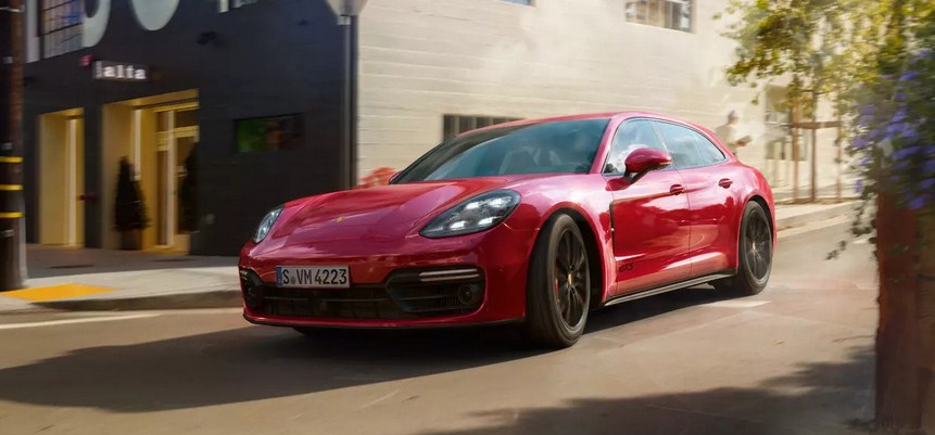 Đánh giá xe Porsche Panamera GTS Sport Turismo (1)