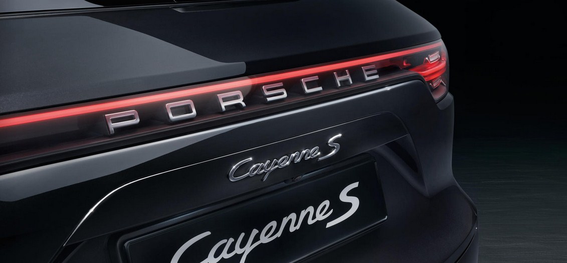 Đánh giá xe Porsche Cayenne S 2020 chính hãng giá tốt (1)